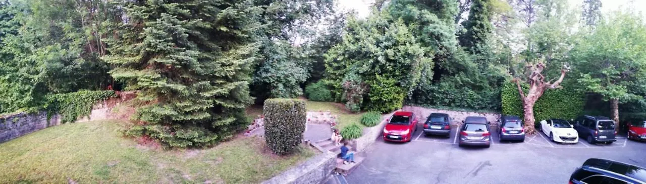 T2 3* Hyper Centre D'Aix-Les-Bains Parking Prive Apartment